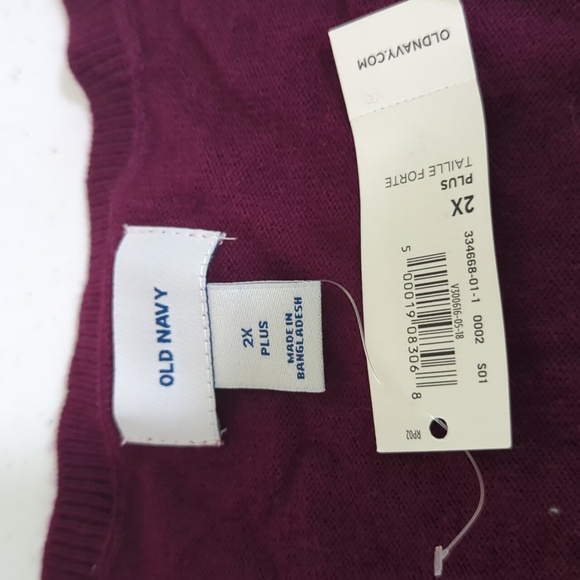 Old Navy 2X V-Neck plum/purple sweater with full length sleeves - Picture 3 of 3